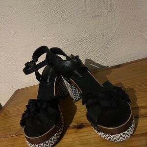 Chunky Black Pattern Heels.